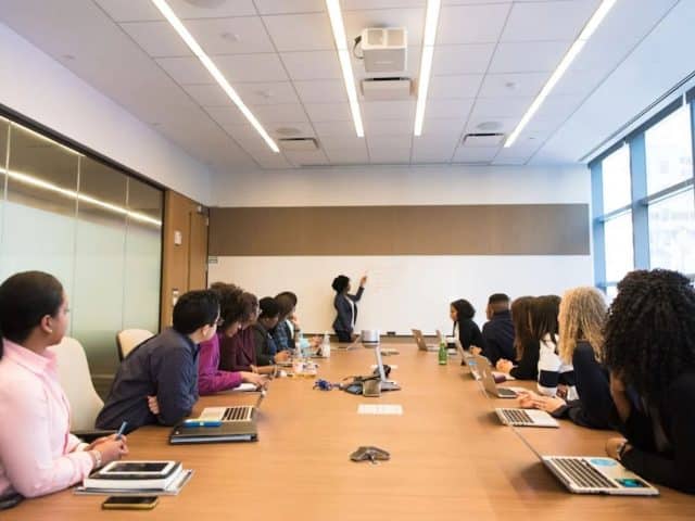 How Coaching Supports Organisations Online