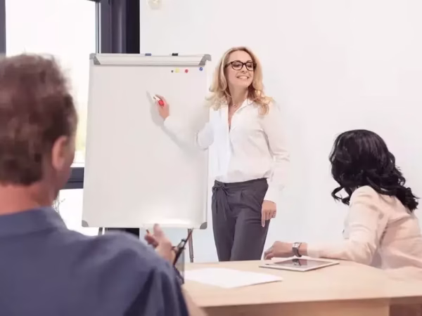 Online Imposter Syndrome Counselling: Understanding It Through A Clinical Psychology Lens