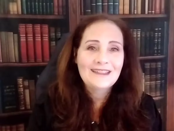 Afrikaans-Speaking Online Therapist: Support in Your Language